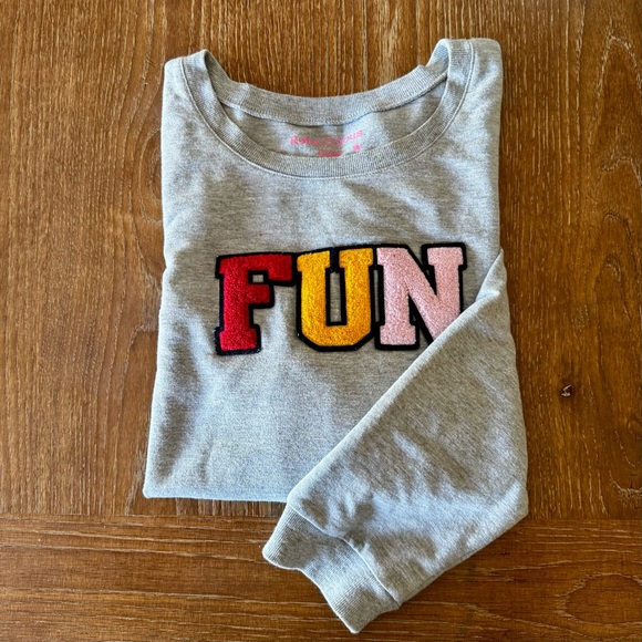 Heather gray Rebellious One cropped sweatshirt JUNIORS L-XL - Picture 10 of 12